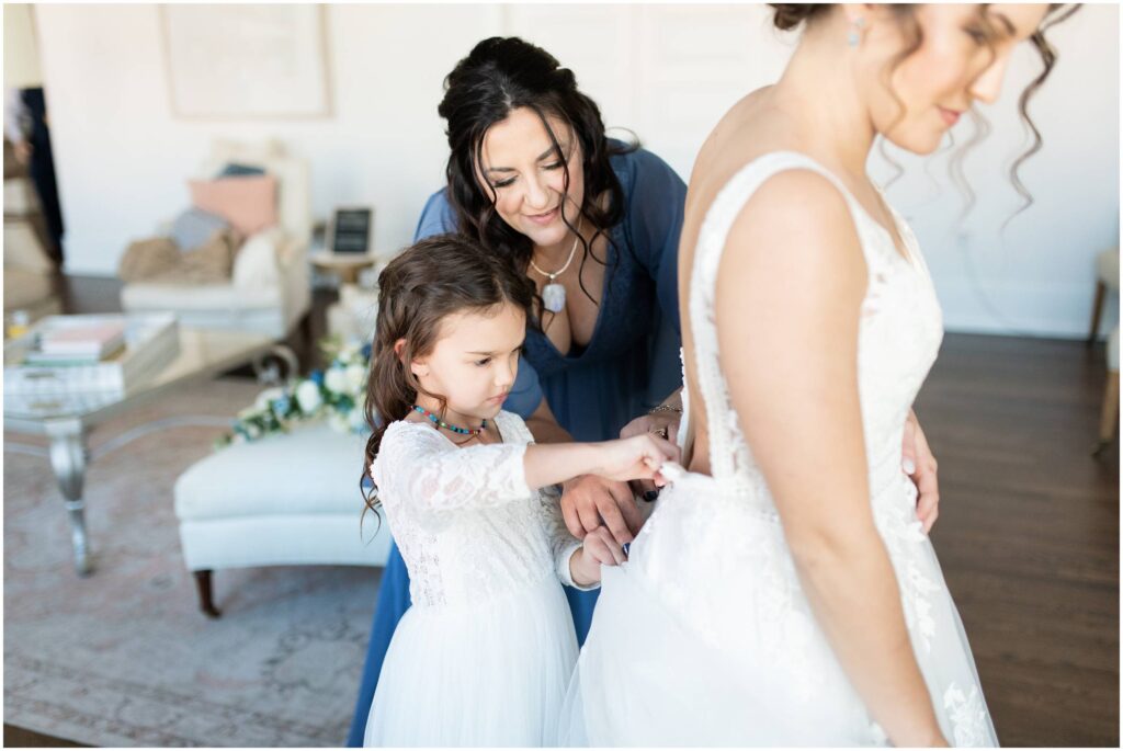 bride getting ready mother daughter gown 5eleven suite